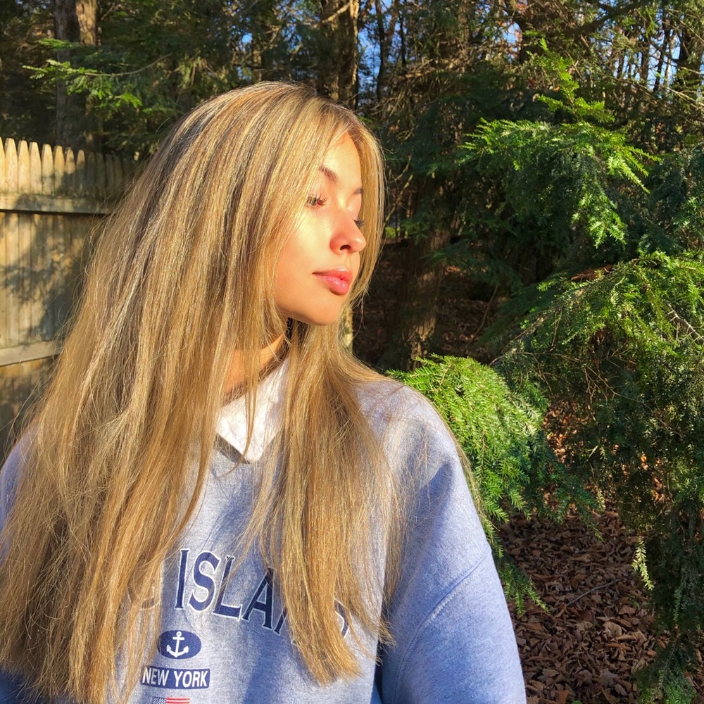 Meet your Posher, Nella